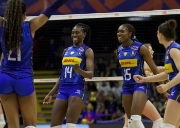 Terceiro dia da VNL em Brasília tem zebra búlgara e domínio italiano. Veja vídeo