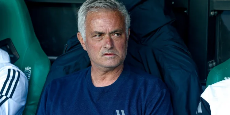 Mourinho afirma que vídeo de presidente do Real é IA, diz jornal